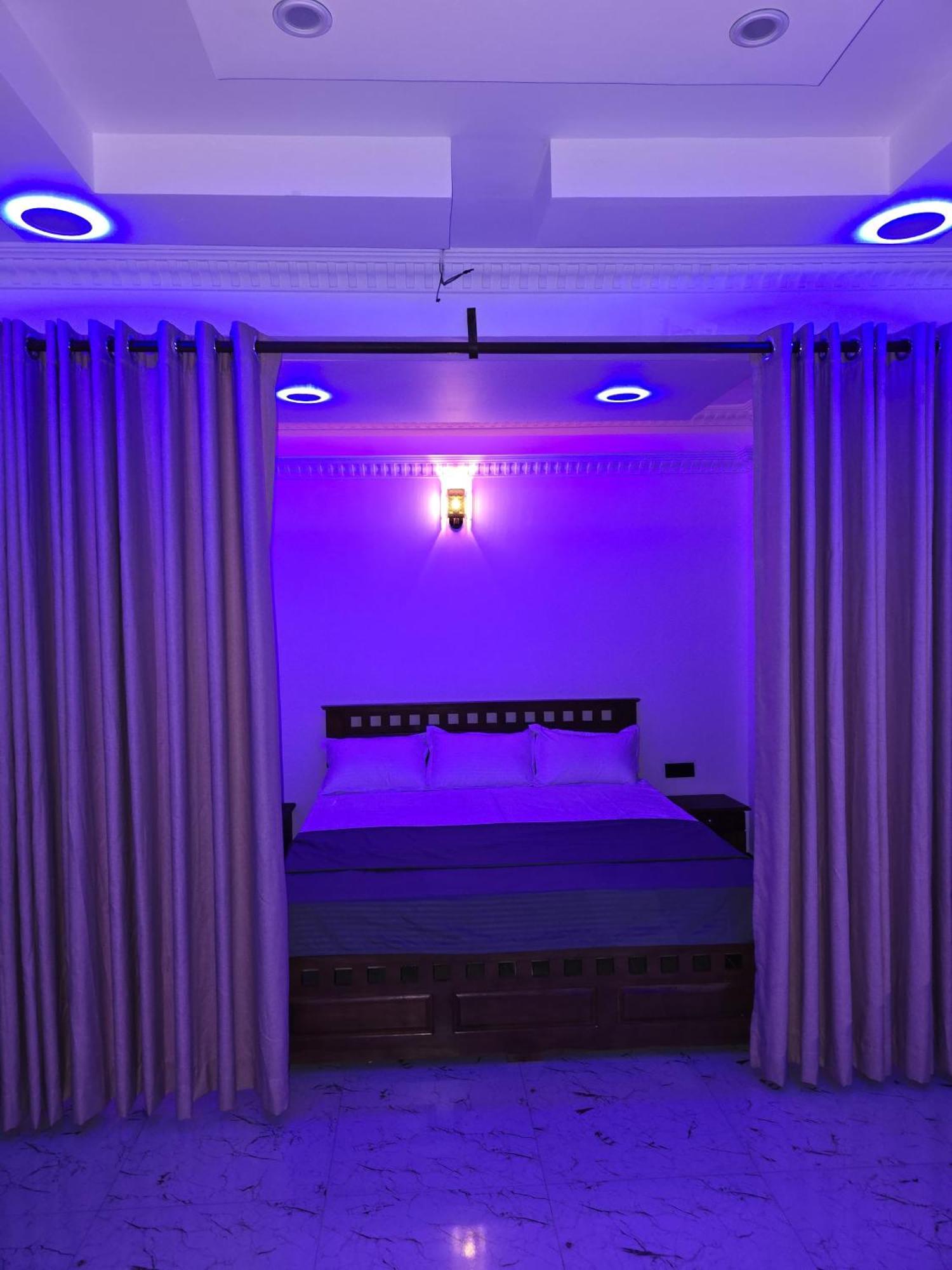 Appartamento Munril Guest Jaffna Esterno foto
